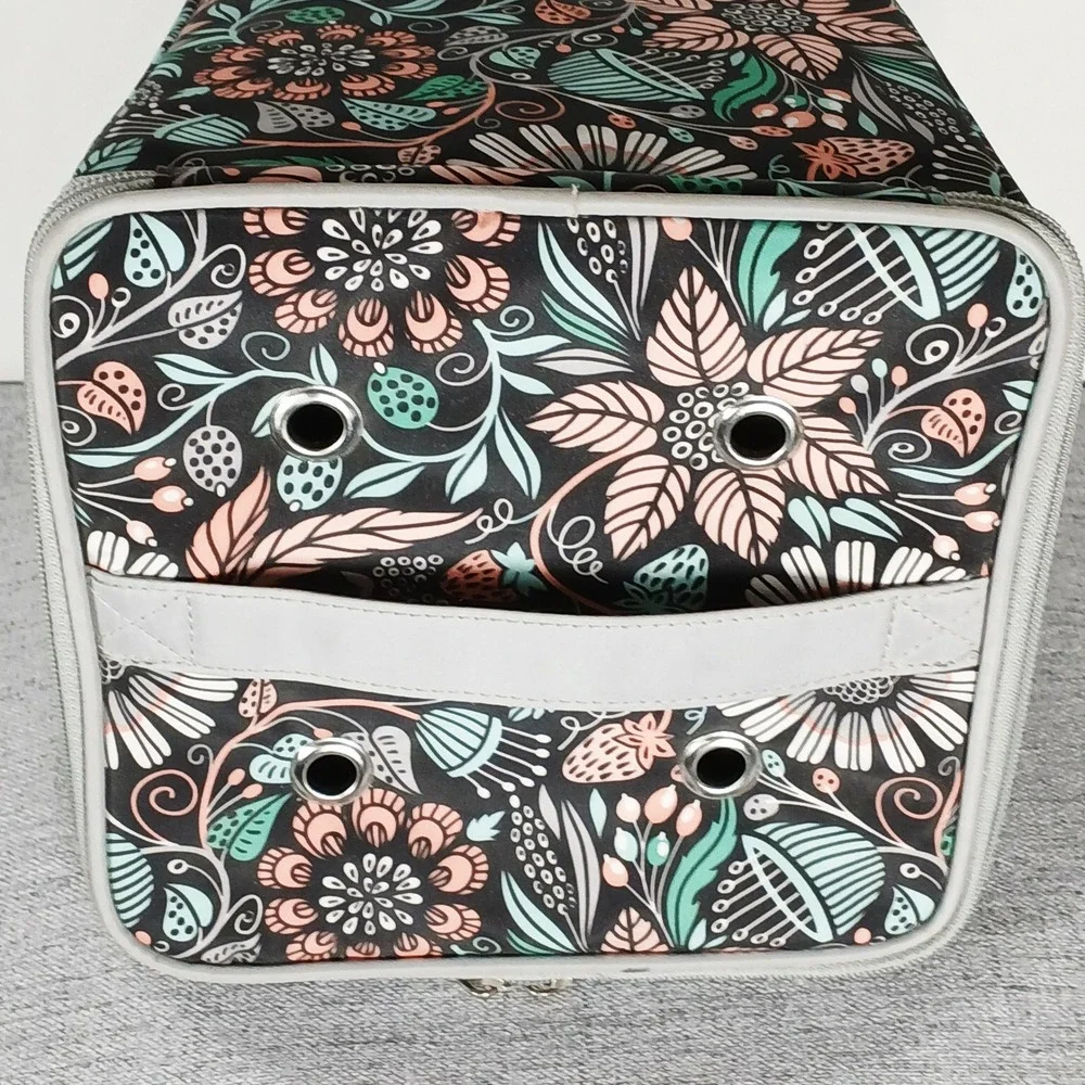 Everything Mary Floral Yarn Storage Bag Organizer with Grommets and Dividers‎